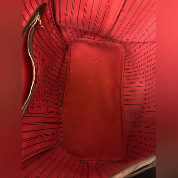 Louis Vuitton Neverfull - MM - Picture 11 of 16